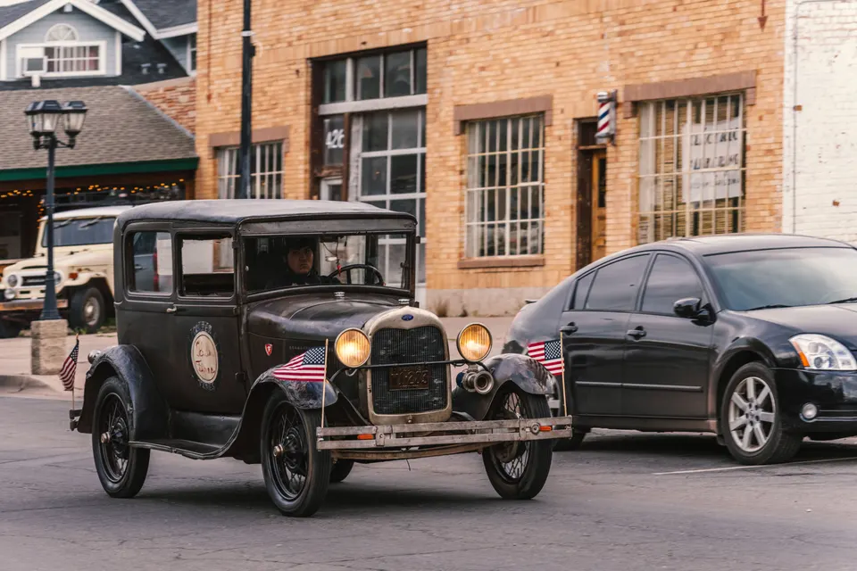 Elkhorn — towing service